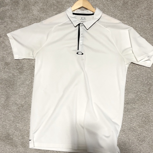 Oakley Other - Golf Polo